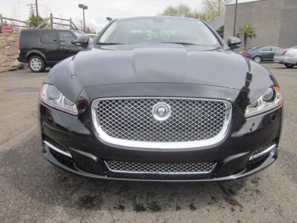 2012 JAGUAR XJ SUPERCHARGED - BLACK ON BLACK