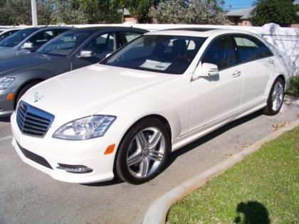 2013 MERCEDES BENZ S63 AMG - WHITE ON BEIGE