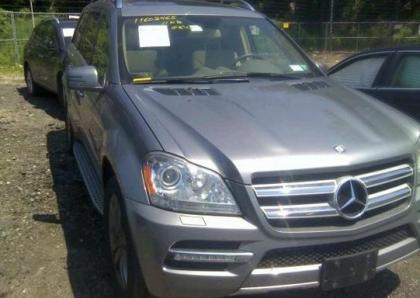 2011 MERCEDES BENZ GL350 BLUETECH - GRAY ON BEIGE