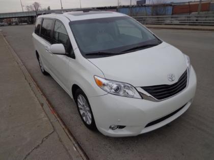 2012 TOYOTA SIENNA LIMITED - WHITE ON GRAY