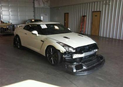 2014 NISSAN GT-R PREMIUM/BLACK EDIT - WHITE ON BLACK