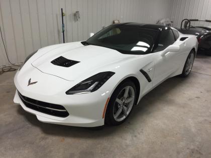 2015 CHEVROLET CORVETTE 1LT - WHITE ON BLACK