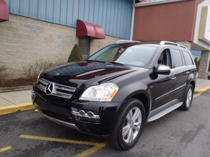 2010 MERCEDES BENZ GL350 BLUETECH - BLACK ON GRAY