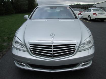 2012 MERCEDES BENZ S550 4MATIC - SILVER ON BLACK