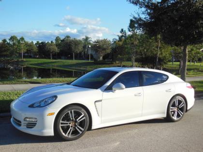 2013 PORSCHE PANAMERA V6 - WHITE ON BEIGE